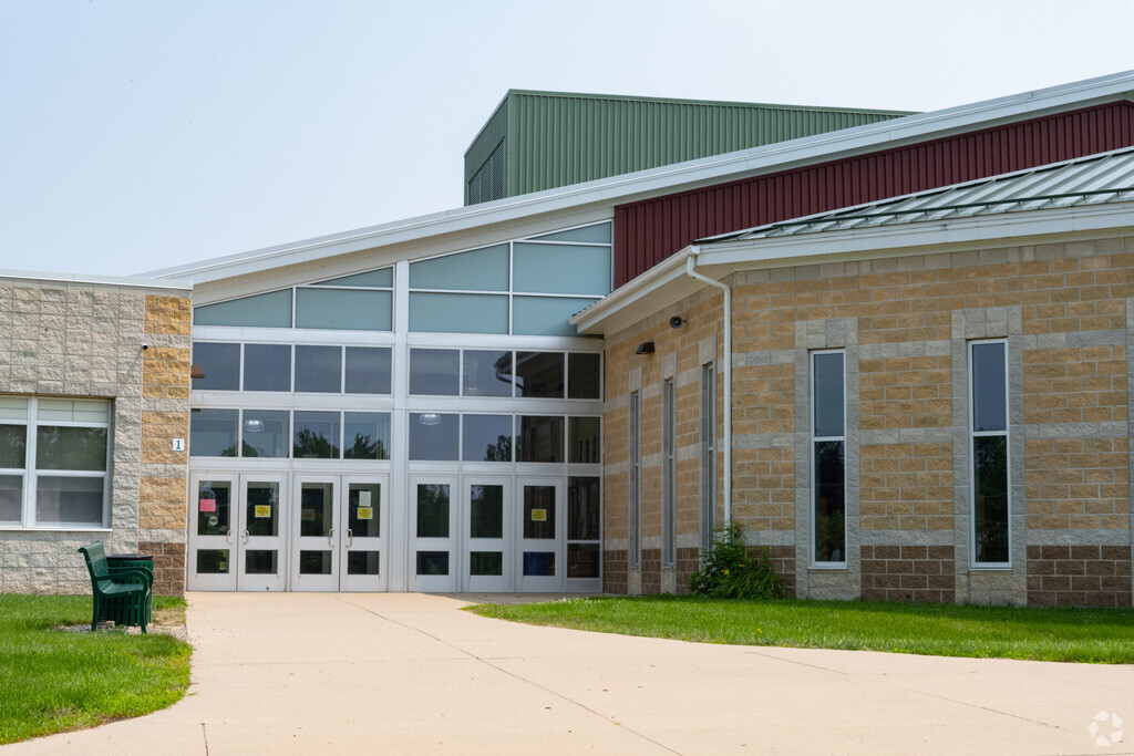 North Branch Elementary School front entrance in Lapeer County.