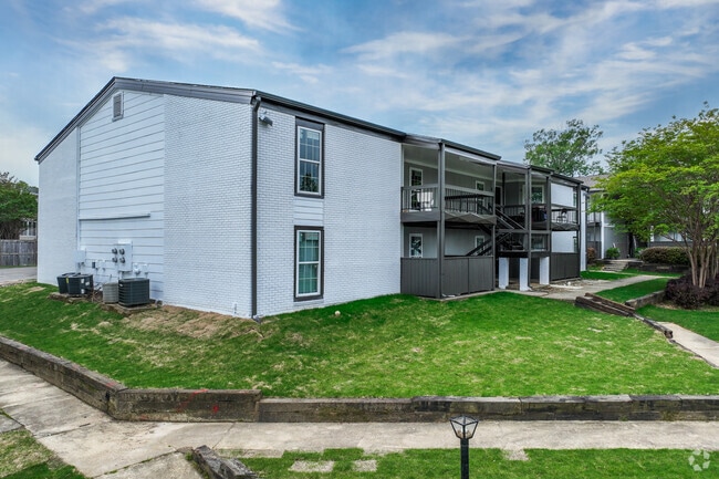 Trails at Northpointe, Jackson, MS 39211 - photo 6