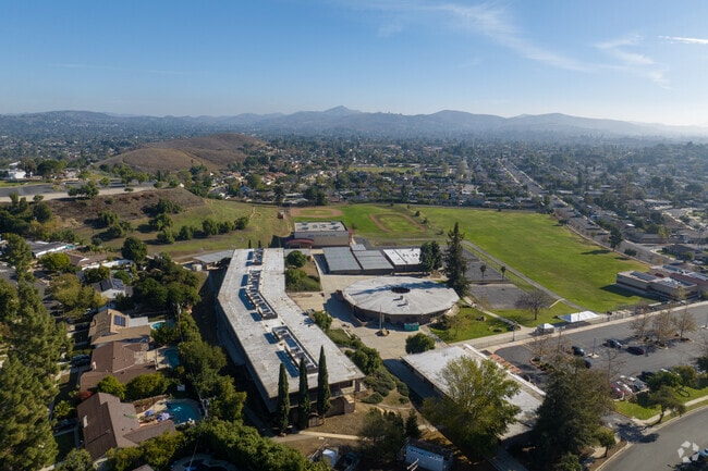 Redwood Middle School is one of of the best middle schools in Thousand Oaks.