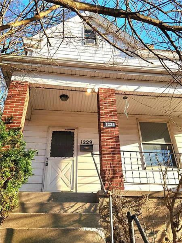 1229 Benton Ave, Pittsburgh, PA 15212