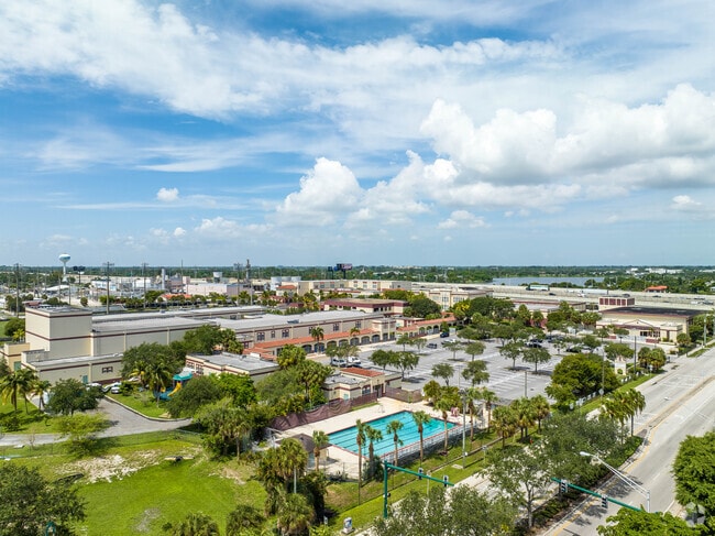 Lake Worth High School