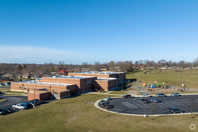 Wright Brothers Elementary has a C+ rating according to Niche.