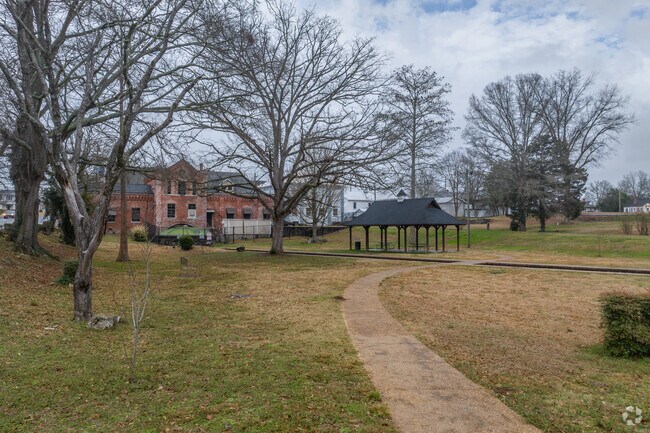 Big Spring Park in Cedartown is a removal camp site of Cherokee Indians.