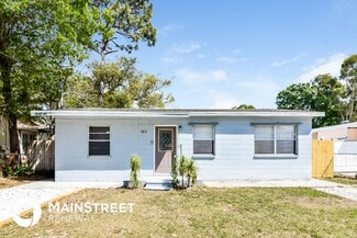 6813 N Clearview Ave, Tampa, FL 33614