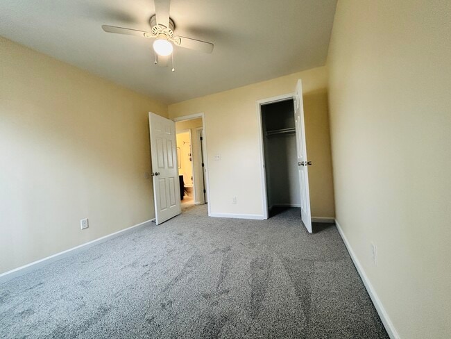 718 Spence Cir, Virginia Beach, VA 23462 - photo 6