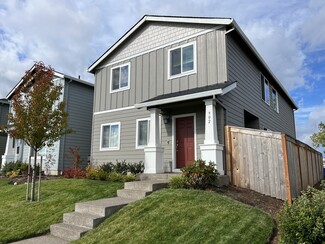 902 Mccallum Ln, Woodburn, OR 97071