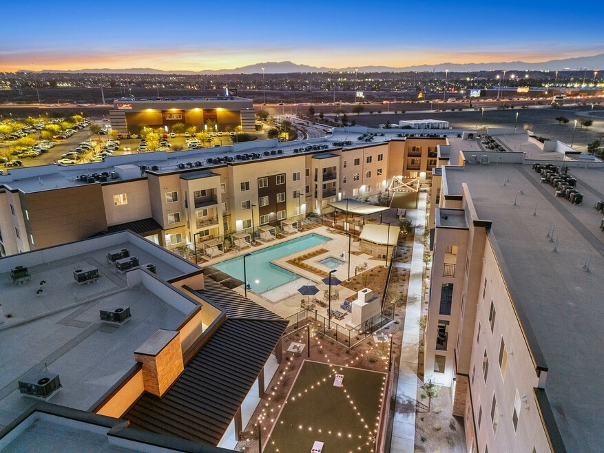 Album Union Village 55+ Active Adult Apartment Homes, Henderson, NV 89011 - photo 1