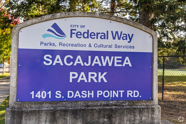 Sacajawea Park has tennis courts and two lighted baseball fields to enjoy.