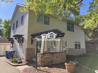 2957 Washburn Cir, Minneapolis, MN 55423