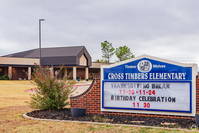 Here is the signage of Cross Timbers Elementary School.