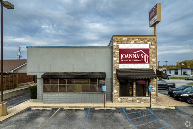 Nestled along West Jefferson Blvd, Joanna's Restaurant has the coziest ambiance.