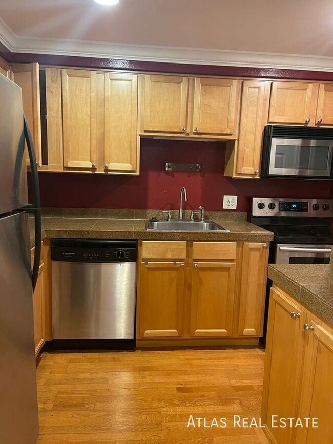 36 Emerson St, Denver, CO 80218 - photo 2