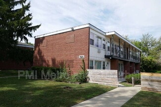 748 E 5th Ct, Des Plaines, IL 60016