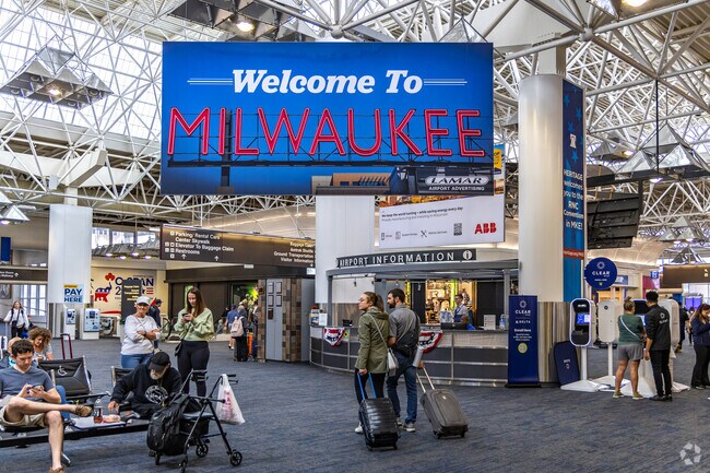 Milwaukee's Mitchell Airport is the nearest airport to River Edge.