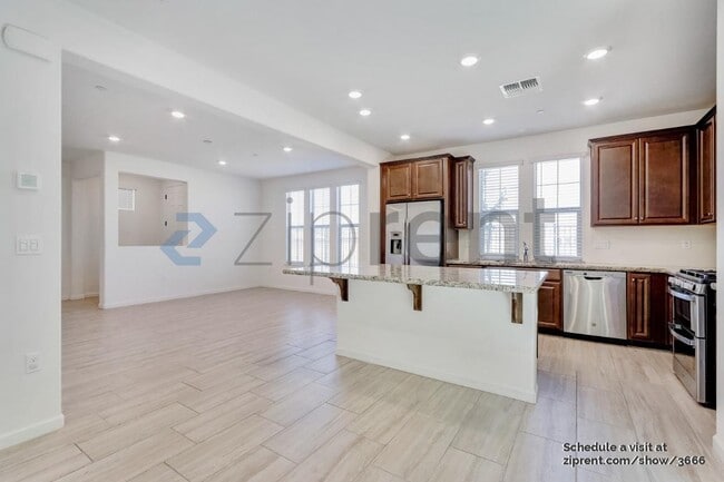 9315 Mystic Lake Aly, Sacramento, CA 95829 - photo 3