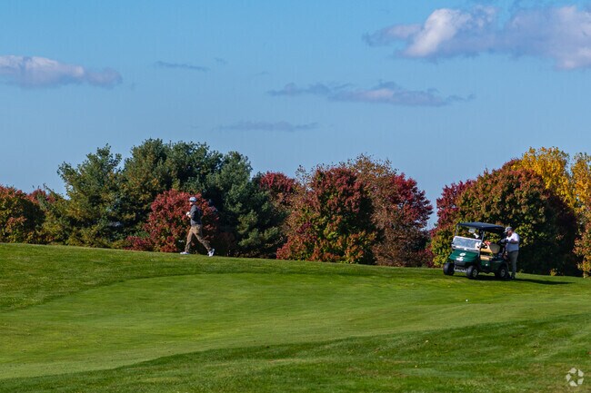 Book a tee time at Frog Hollow Golf Club, an 18 hole course in Middletown.