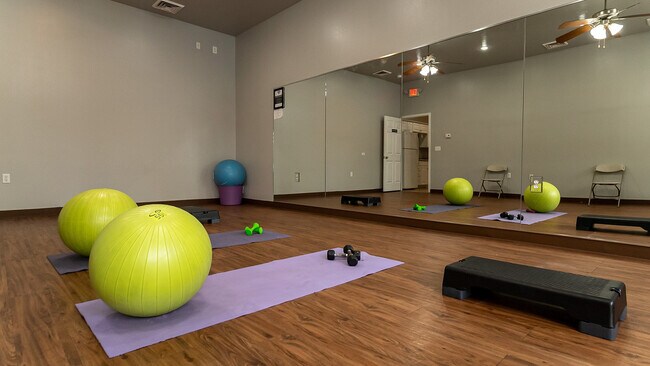 Coryell Crossing, Springfield, MO 65807 - photo 3