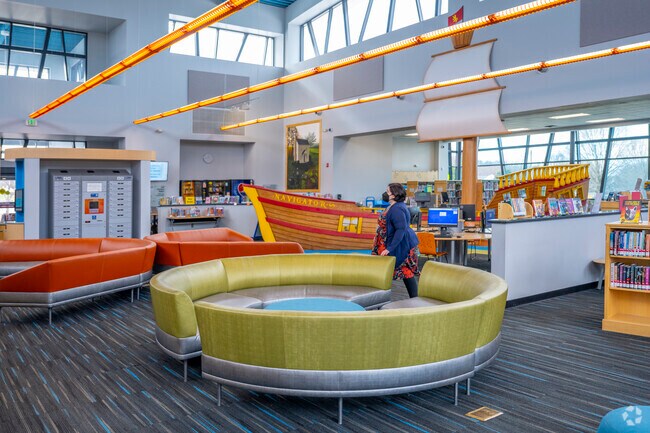 The Glenn McNairy Branch Library has a maker space and a great selection of books.