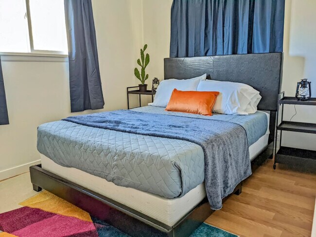 170 E 100 N unit ID1249856P, Kanab, UT 84741 - photo 4