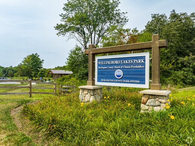 Willingboro residents can enjoy all the amenities Willingboro Lakes Park has to offer.