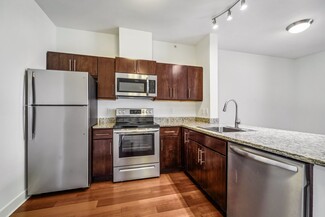 532 E Main St, Bound Brook, NJ 08805