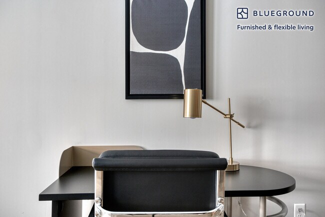 632 Massachusetts Ave unit FL2-ID763, Cambridge, MA 02139 - photo 4