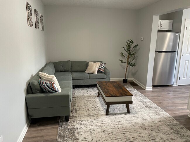 Beech Front Apartments, Morgantown, WV 26505 - photo 7