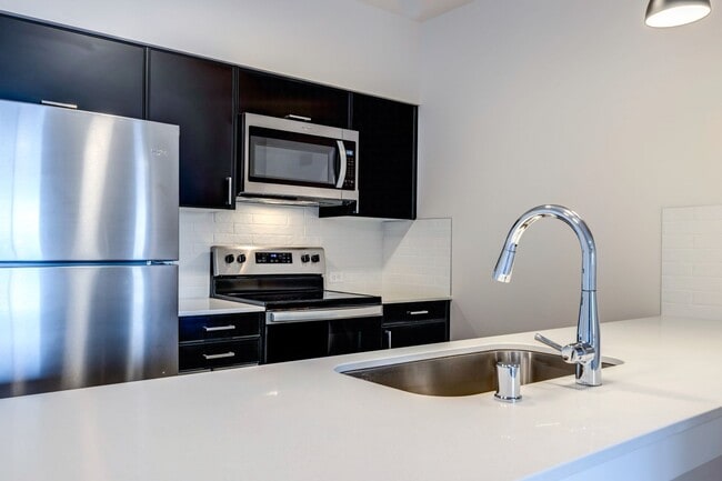 Marquee Living, Maple Valley, WA 98038 - photo 2