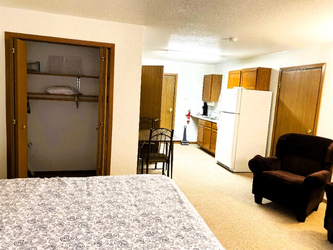 100 Robert Ave unit 120, Jasper, MN 56144 - photo 3