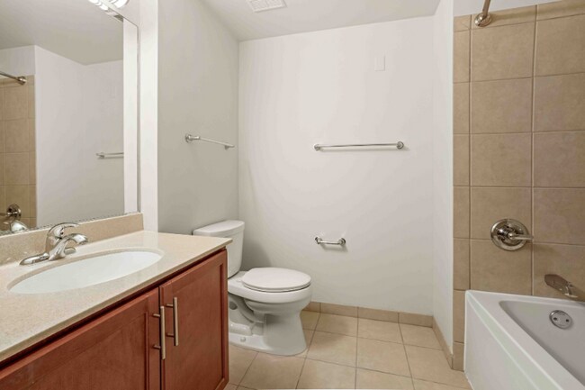 400 N Jefferson St, Chicago, IL 60654 - photo 5