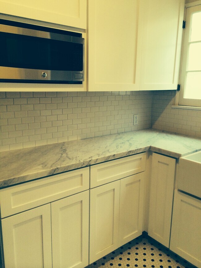 9560 1/2 W Olympic Blvd, Beverly Hills, CA 90212 - photo 5