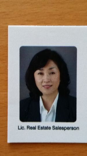 Agent Photo