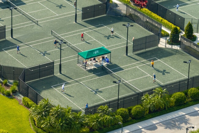 Valencia Reserve has clay tennis courts available to residents.