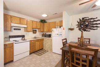 2101 Reamer Dr Unit 2, Barrington, NJ 08007