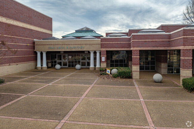 Erma Siegel Elementary is at 135 West Thompson Lane, Murfreesboro, TN 37129.