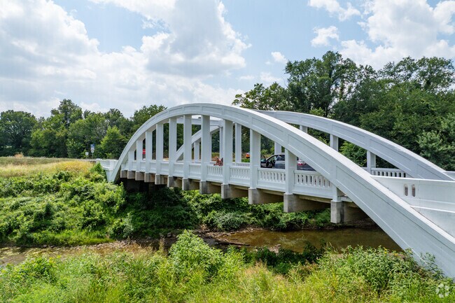 James Barney Marsh designed the patented Rainbow Arch Bridge in 1912.