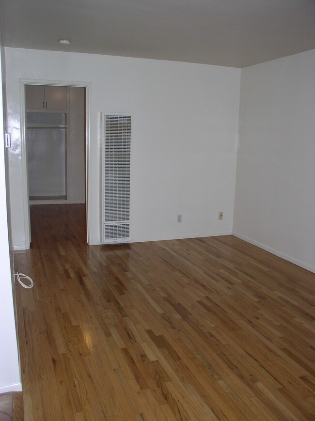 5042 Sawtelle Blvd unit 1, Culver City, CA 90230 - photo 7