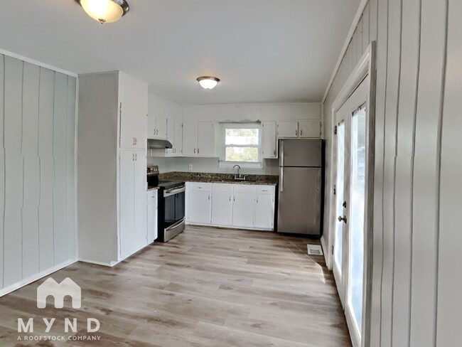 617 5th Way, Pleasant Grove, AL 35127 - photo 3