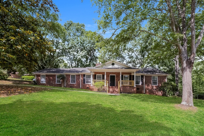 140 Oak Park Dr, Mauldin, SC 29662 - photo 1