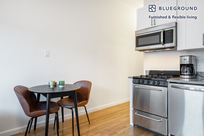 179 St Botolph St unit FL1-ID135, Boston, MA 02115 - photo 4