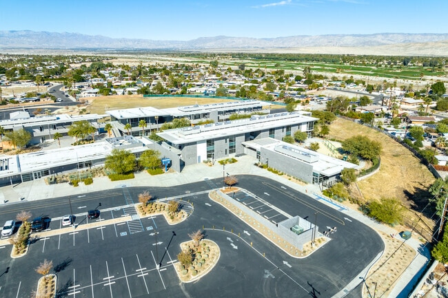 Your kids will enjoy learning in the inspiring atmosphere of Agua Caliente Elementary School.