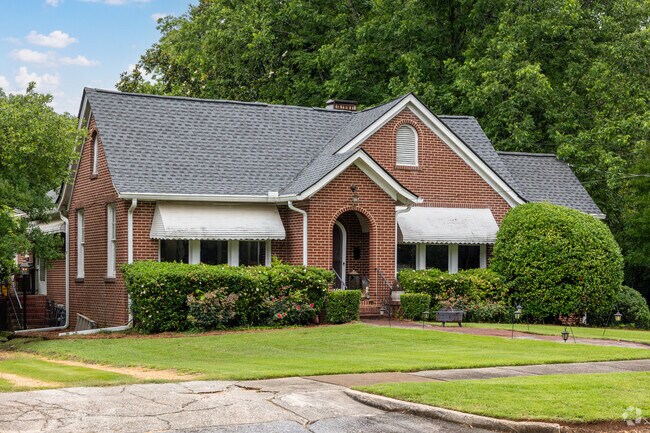 College Temple features a variety of Bungalow-style homes that are full of character.