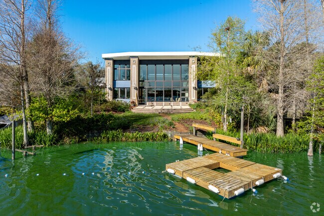 Homes along Lake Bentley can offer great lakefront views in a quiet neighborhood.