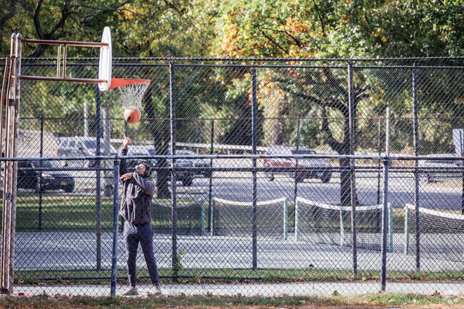 Andrus Park is a great place to practice basketball.