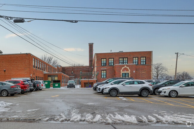 Thoreau Park Elementary School, Parma