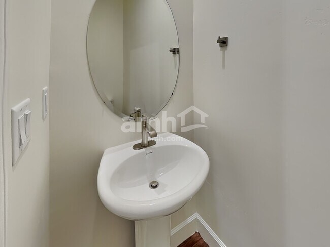 5966 W Verdigris Dr, West Jordan, UT 84081 - photo 7