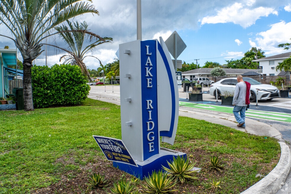 Lake Ridge