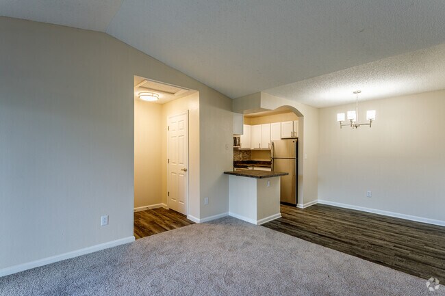 Apres Apartment Homes, Aurora, CO 80247 - photo 2