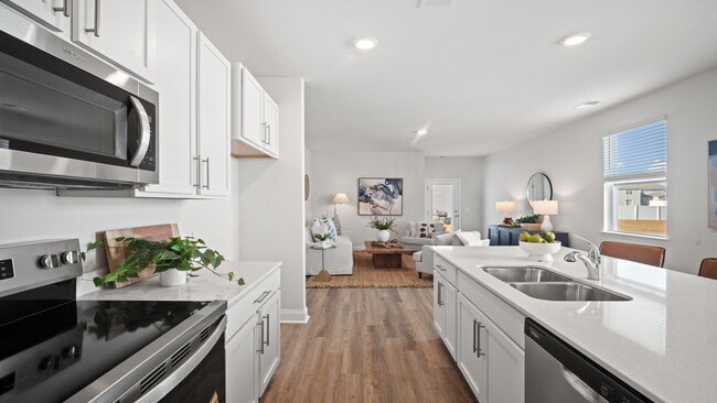 37 Bottom Board Ct, Ridgeland, SC 29936 - photo 5