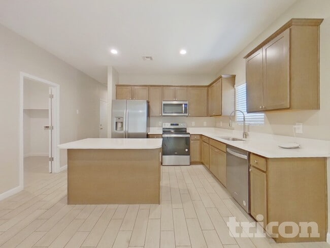 36615 N Iberian Dr, San Tan Valley, AZ 85143 - photo 5